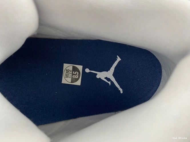 13 Retro 770 Jordan  414571-140 Midnight Timeless Navy 0818